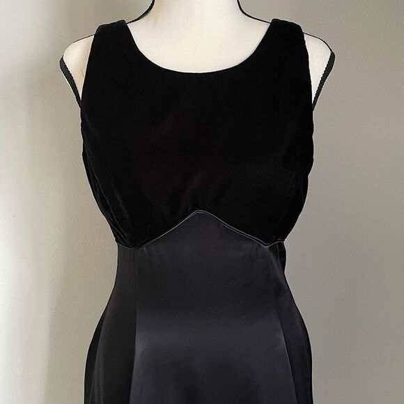 Vintage (1993) Jessica McClintock Black Sleeveless Dress. Size 7/8. - Picture 5 of 8